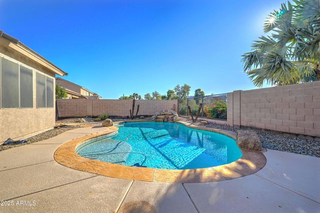 4611 W Paseo Way, Laveen, AZ 85339