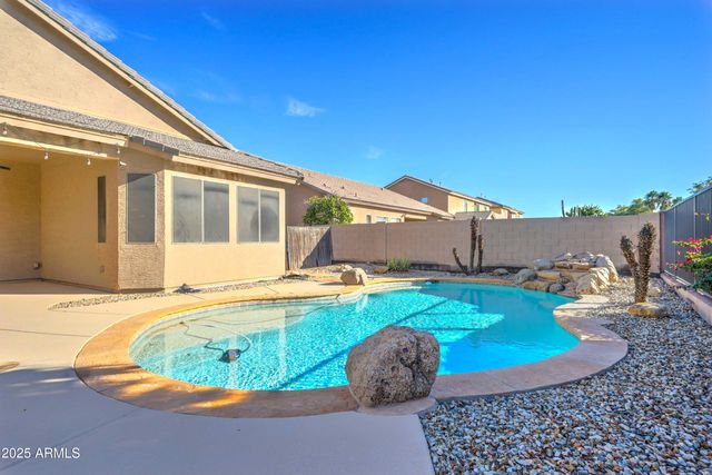 4611 W Paseo Way, Laveen, AZ 85339