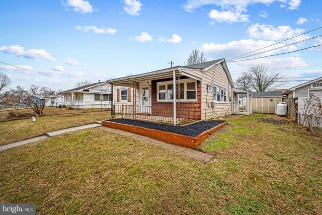 1318 WILSON POINT RD, Baltimore, MD 21220