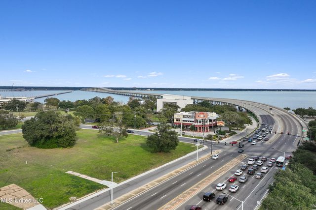 164 Beach Blvd., Biloxi, MS 39530