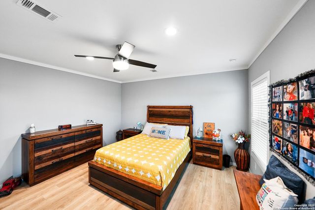 192 County Road 5635, Castroville, TX 78009