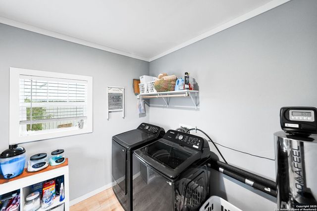 192 County Road 5635, Castroville, TX 78009