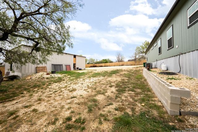 192 County Road 5635, Castroville, TX 78009