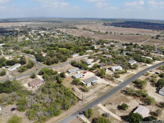 192 County Road 5635, Castroville, TX 78009