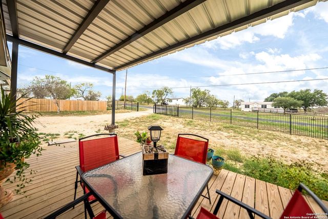 192 County Road 5635, Castroville, TX 78009