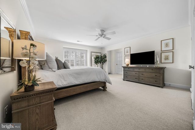 8897 MCNAIR DR, Alexandria, VA 22309