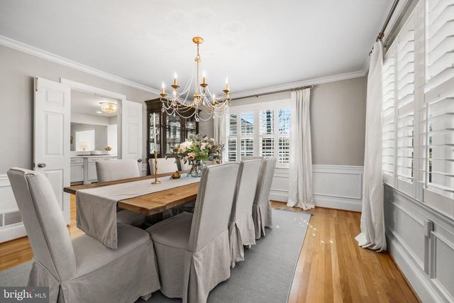 8897 MCNAIR DR, Alexandria, VA 22309