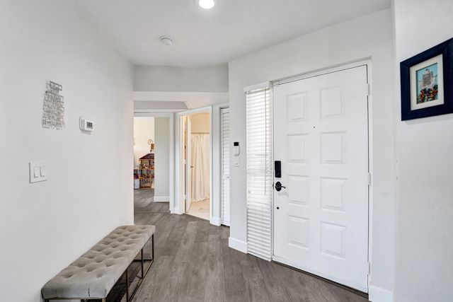 10631 NW 14th Street 212, Plantation, FL 33322