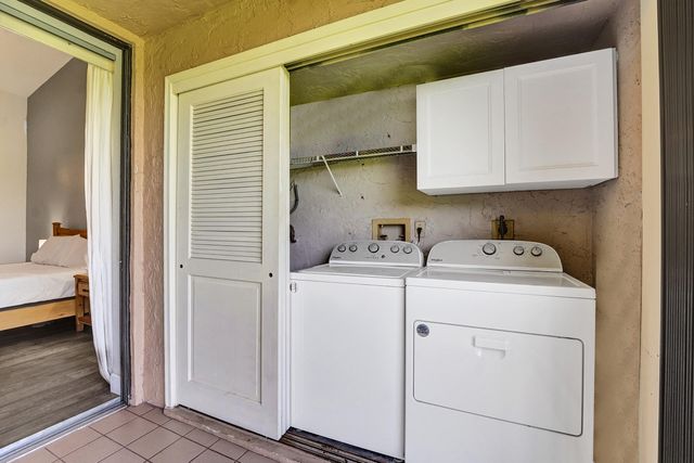 10631 NW 14th Street 212, Plantation, FL 33322