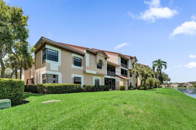 10631 NW 14th Street 212, Plantation, FL 33322