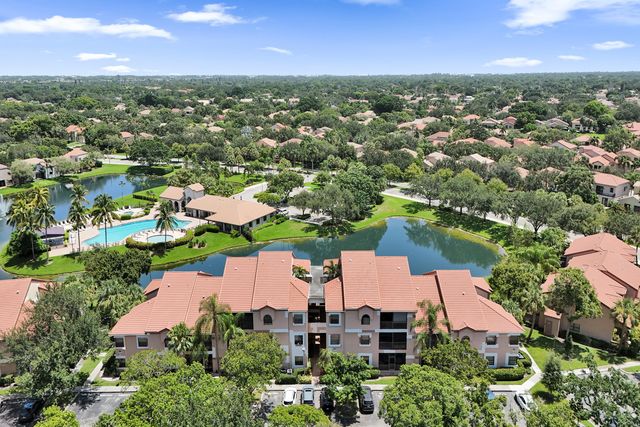10631 NW 14th Street 212, Plantation, FL 33322