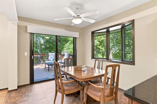12808 Woodview Lane, Burnsville, MN 55337