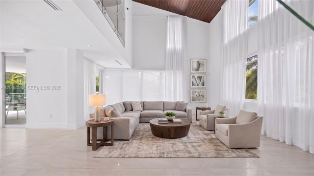 6819 Sunrise Place, Coral Gables, FL 33133