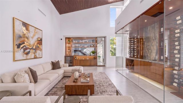 6819 Sunrise Place, Coral Gables, FL 33133