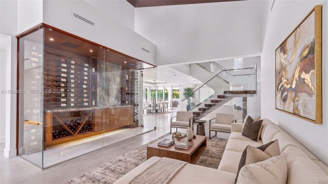 6819 Sunrise Place, Coral Gables, FL 33133