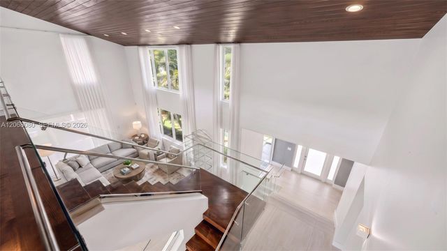 6819 Sunrise Place, Coral Gables, FL 33133