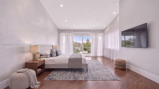 6819 Sunrise Place, Coral Gables, FL 33133