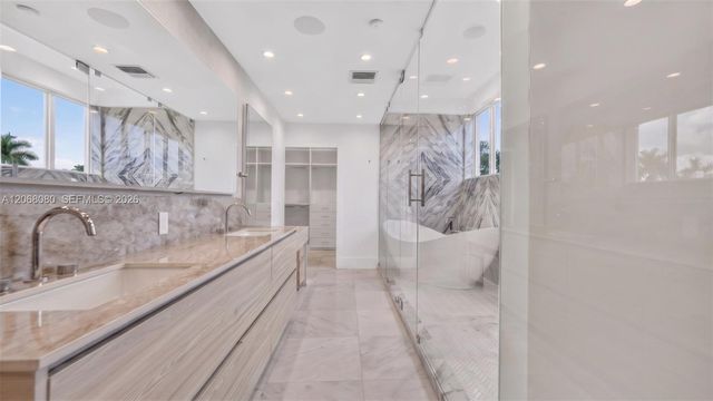 6819 Sunrise Place, Coral Gables, FL 33133