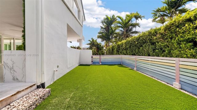 6819 Sunrise Place, Coral Gables, FL 33133