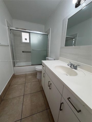 1831 SW 24th St W, Fort Lauderdale, FL 33315