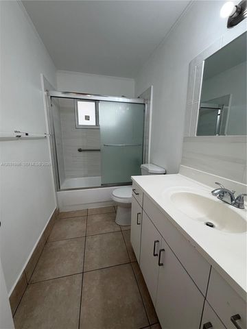 1831 SW 24th St W, Fort Lauderdale, FL 33315