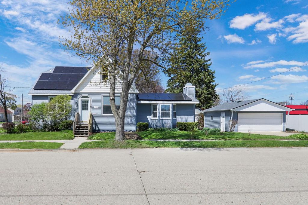 1314 79th STREET, Kenosha, WI 53143