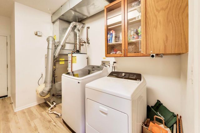 7404 LINCOLN Avenue B, Skokie, IL 60076