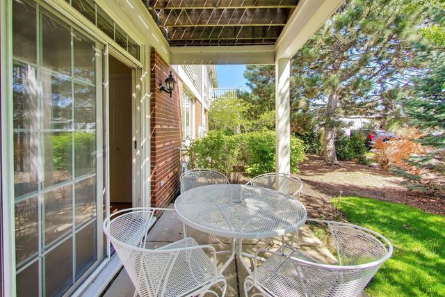 7404 LINCOLN Avenue B, Skokie, IL 60076