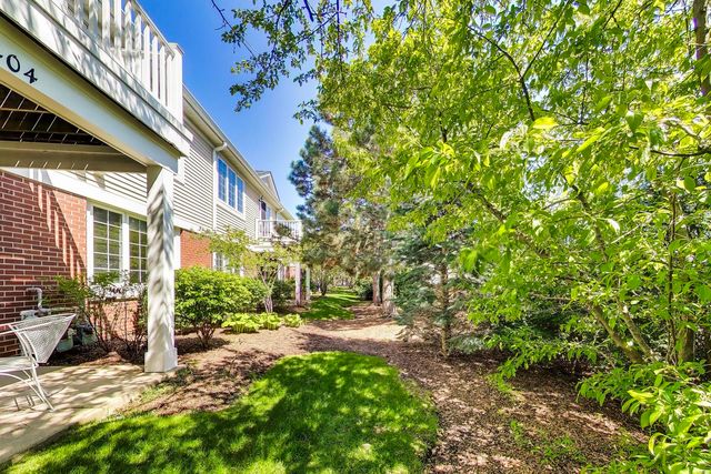 7404 LINCOLN Avenue B, Skokie, IL 60076