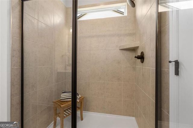 131 Sycamore Lane, Calhoun, GA 30701