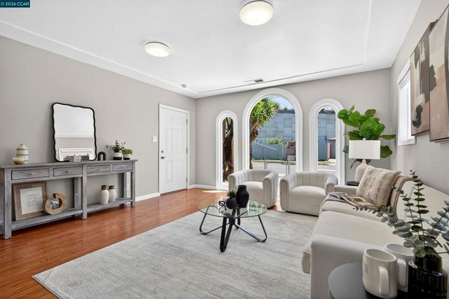 329 45Th St, Richmond, CA 94805