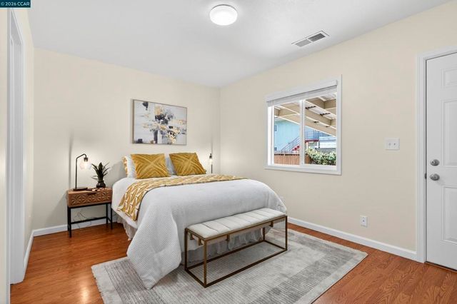 329 45Th St, Richmond, CA 94805