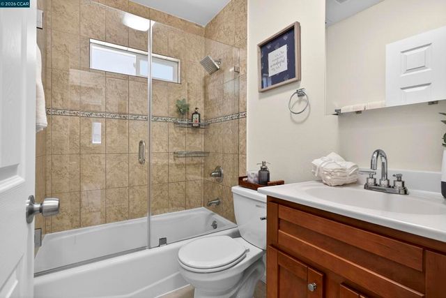 329 45Th St, Richmond, CA 94805