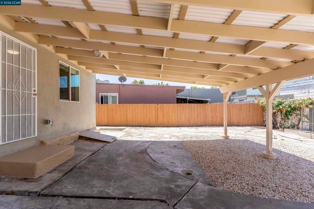 329 45Th St, Richmond, CA 94805
