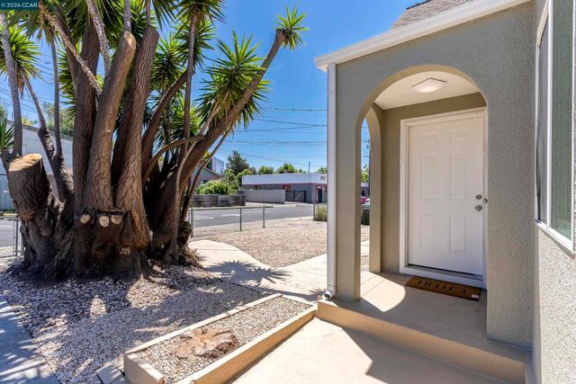 329 45Th St, Richmond, CA 94805