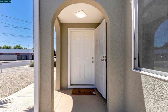 329 45Th St, Richmond, CA 94805