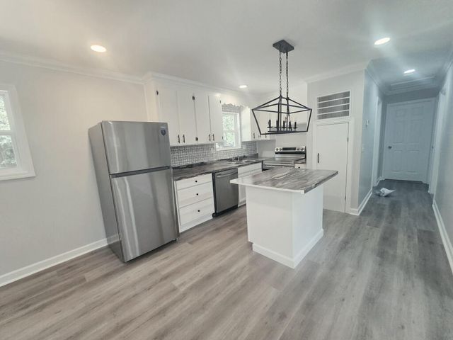 130 Young America Drive, Dothan, AL 36303