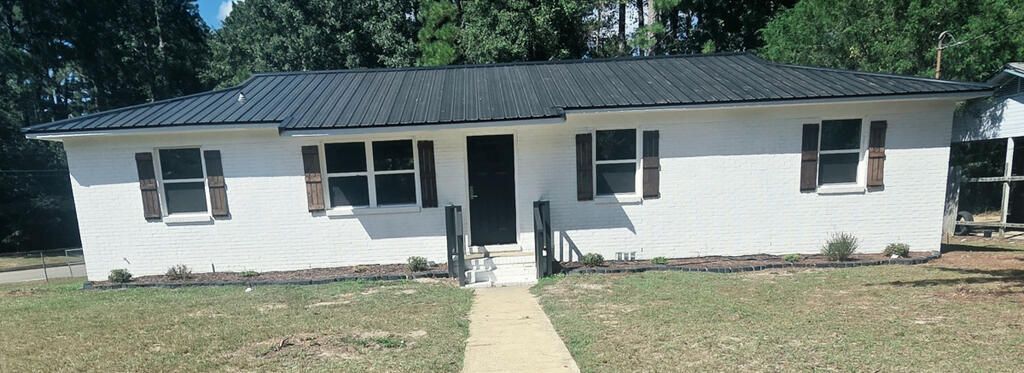 130 Young America Drive, Dothan, AL 36303