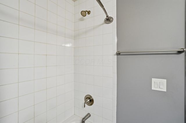 7044 Inchcape Lane, 14 14, Dublin, OH 43016