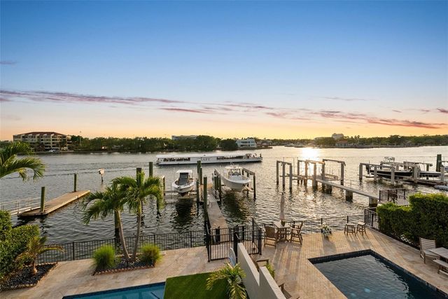 1123 ABBEYS WAY, Tampa, FL 33602