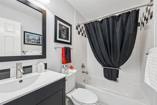 1148 CHAPARRAL DRIVE, The Villages, FL 32159