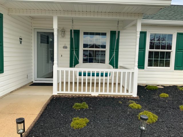 329 Flagstone Drive, Rossville, GA 30741