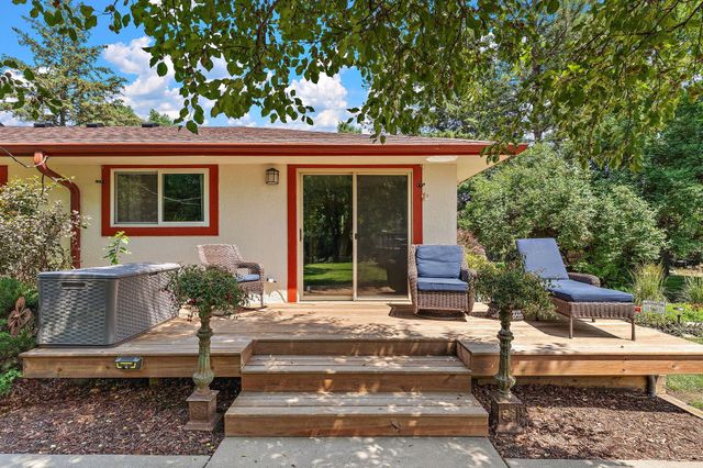1049 2nd Street, Saint Paul Park, MN 55071