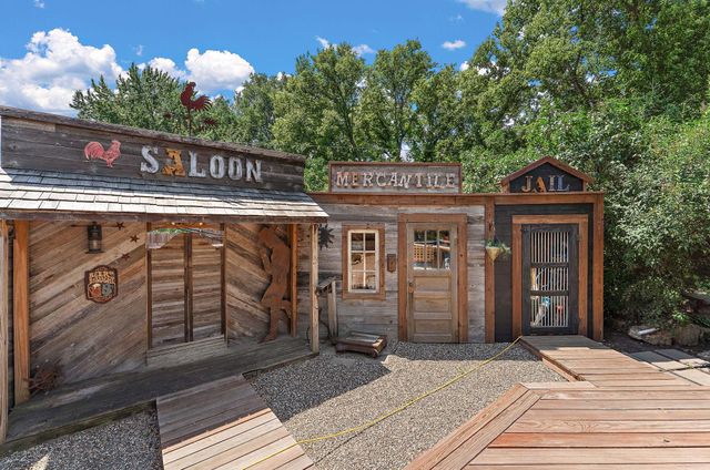 1049 2nd Street, Saint Paul Park, MN 55071
