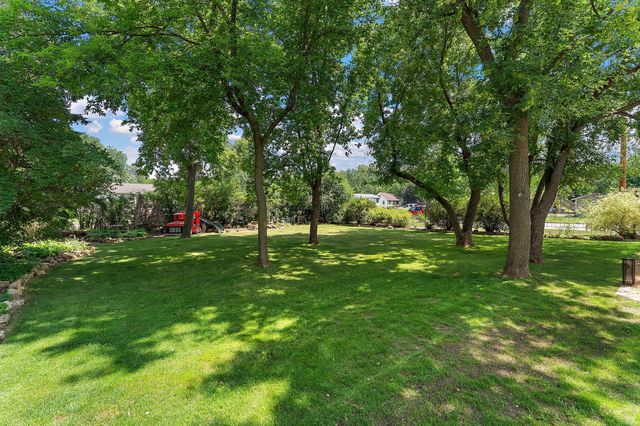 1049 2nd Street, Saint Paul Park, MN 55071