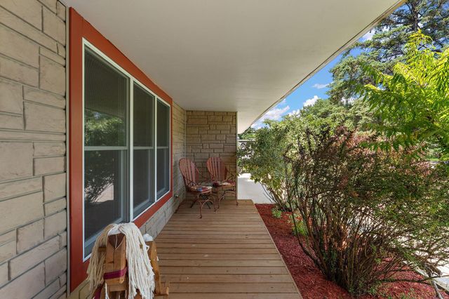 1049 2nd Street, Saint Paul Park, MN 55071