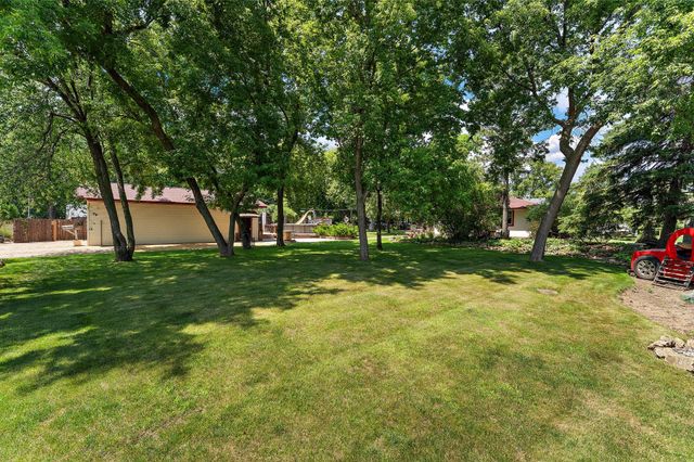 1049 2nd Street, Saint Paul Park, MN 55071