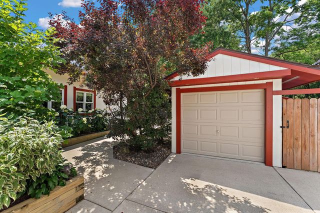 1049 2nd Street, Saint Paul Park, MN 55071