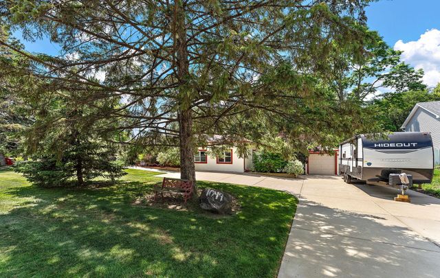 1049 2nd Street, Saint Paul Park, MN 55071