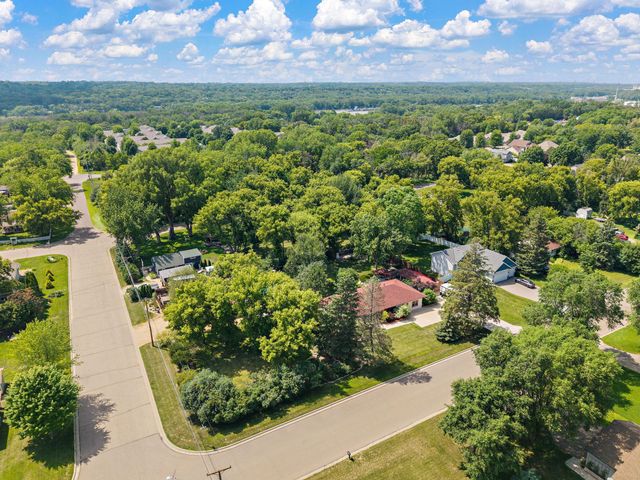 1049 2nd Street, Saint Paul Park, MN 55071